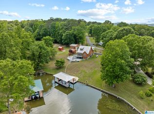 276 Lee Ln, Talladega, AL 35160