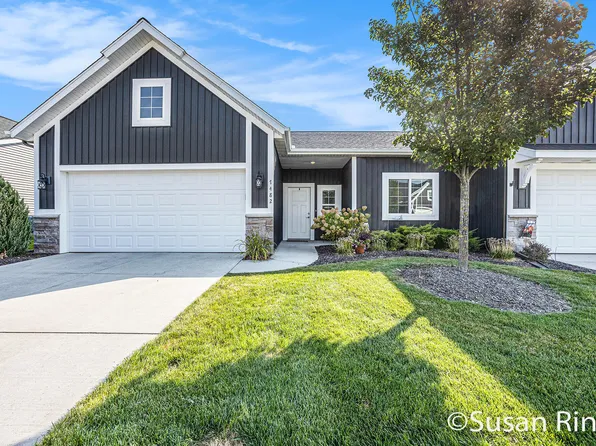 7482 Hardwood St, Caledonia, MI 49316