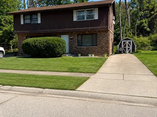 1917-1919 Apple St, Portage, IN 46368