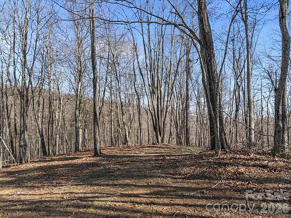 4th image of 9999 Hidden Cove Rd