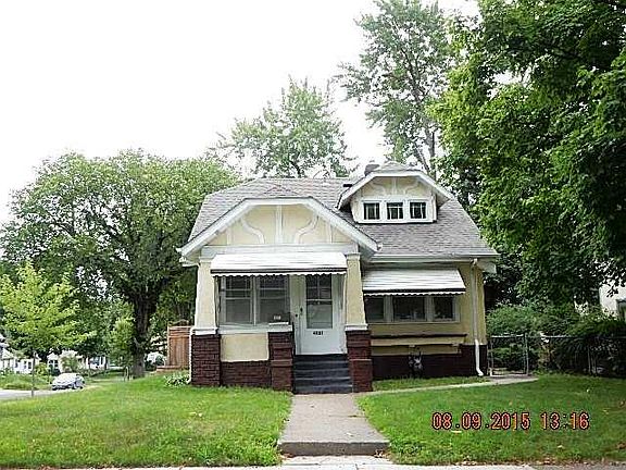 2nd image of 4001 23rd Ave S