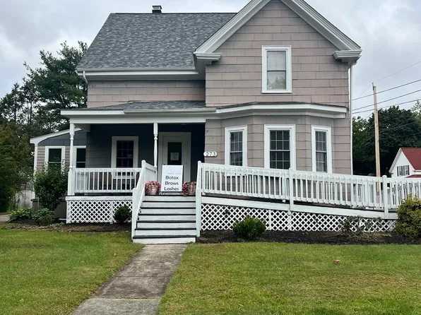 273 W Main St, Norton, MA 02766
