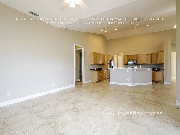 5th image of 4392 Skyway Ave