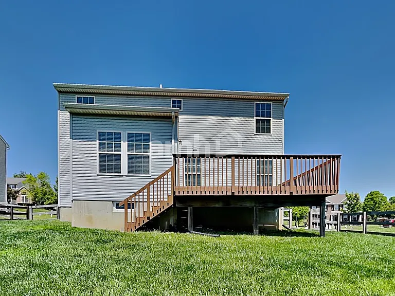 371 Derby Ct — Photo 22