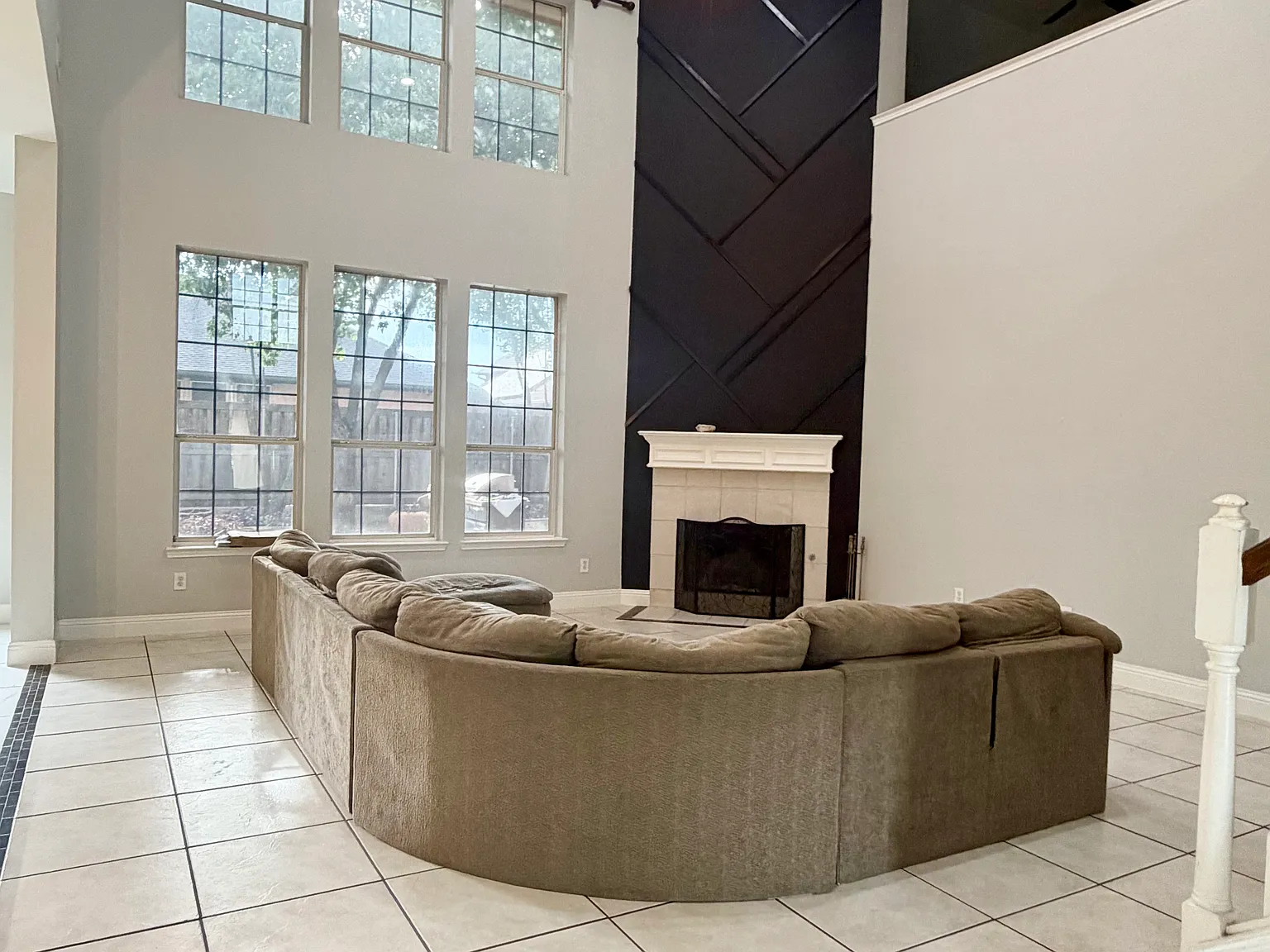 4 bed, 3149 sqft, $2,845 — Photo 2
