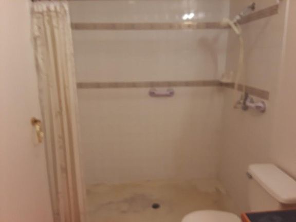 4th image of 2456 S Lincoln Dr