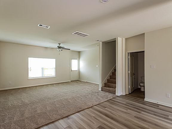 2nd image of 26832 Steinbeck Dr