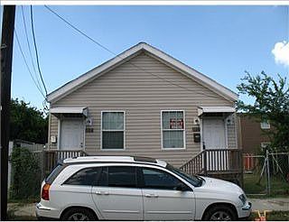 1st image of 2027 N Villere St