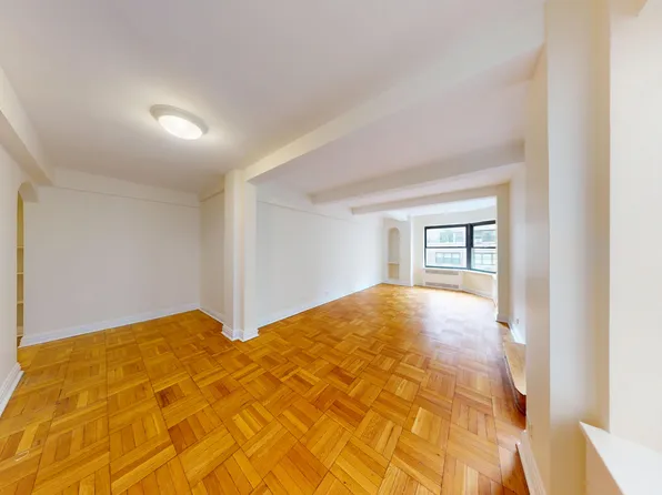 141 East 56th Street image 7 of 12