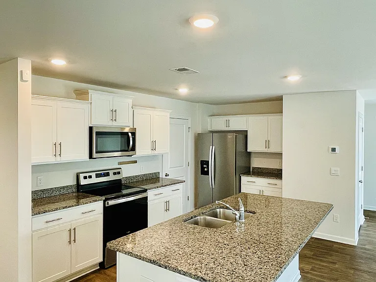 173 Dunham Rd — Photo 11