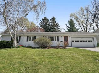 2505 Sara Rd, Madison, WI 53711
