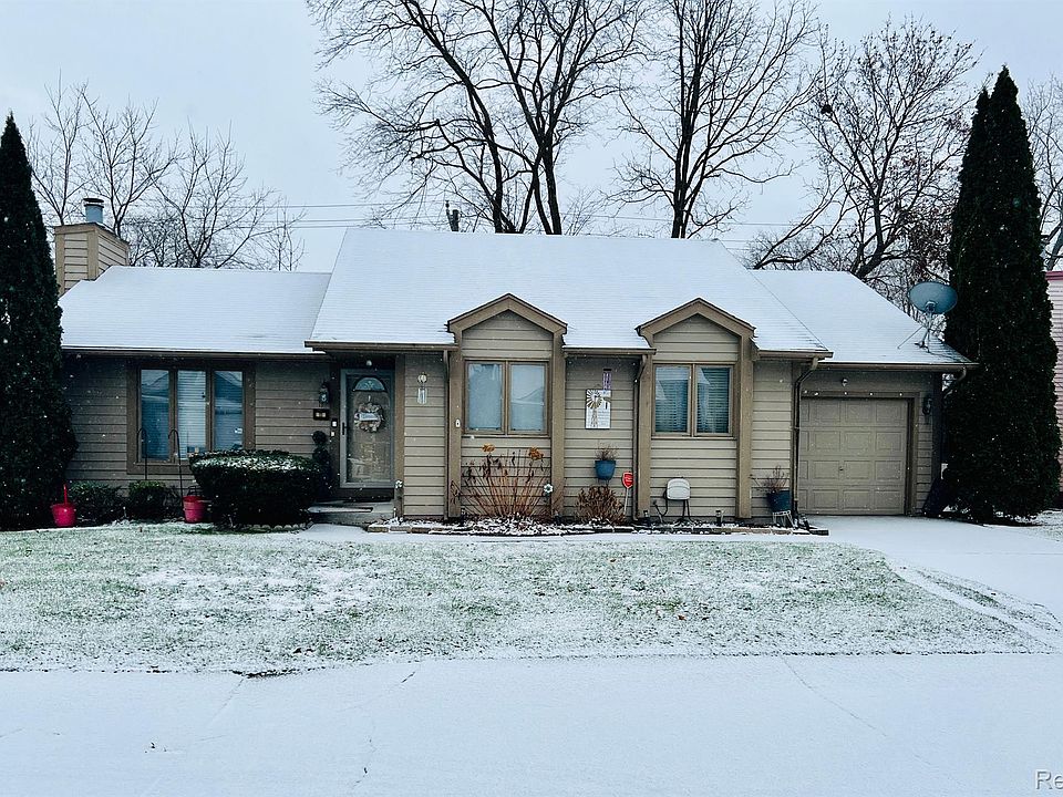 1st image of 11 Lana Ct