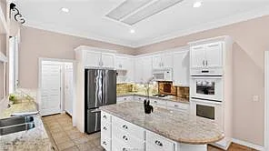 4728 Stonebriar Cir — Photo 9