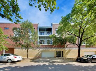 3735 N Wolcott Ave Unit 11, Chicago, IL 60613