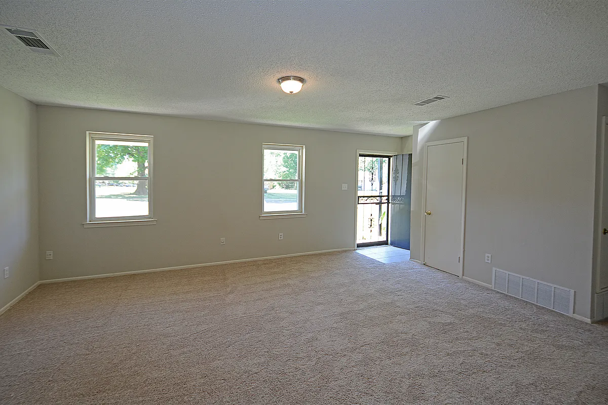Building Photo - 5108 Gray Dr