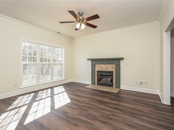 5th image of 374 Quick Silver Dr