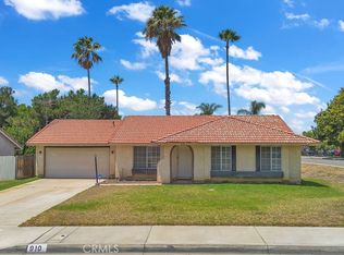 910 S Larch Ave, Rialto, CA 92316