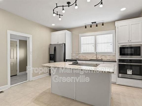 2nd image of 103 Sterling St