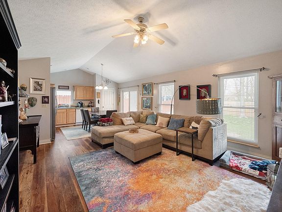 5th image of 2230 Southaven Blvd