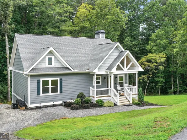 43 Hickory Ln, Young Harris, GA 30582