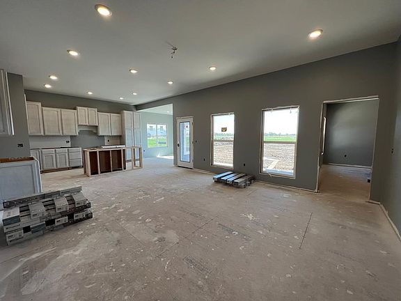 3rd image of 2508 Woodwind Ct