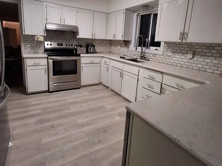 20 N 470 W — Photo 10