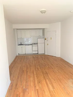Rented by Newcastle Realty Services | media 13