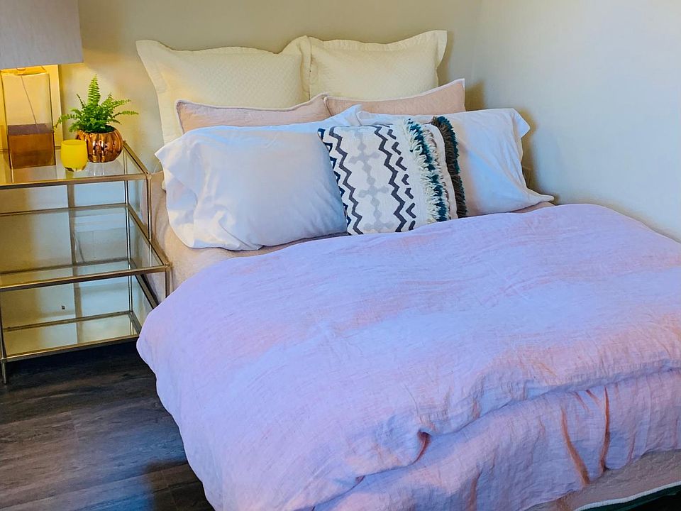 Bed space (queen pictured)
