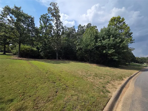 1273 N Summersby Dr #36, Fayetteville, AR 72701