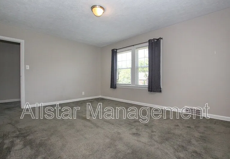 3690 Washington Blvd — Photo 28