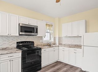 100 N Franklin St APT 1, Holbrook, MA 02343