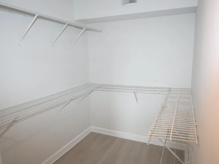 8721 Wiles Rd #305 — Photo 31