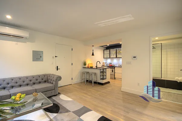 Rented by GTM Property Group  | media 34