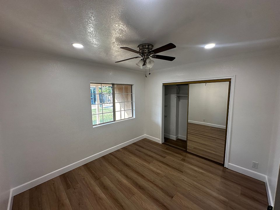 1st image of 2613 W Olive Ave