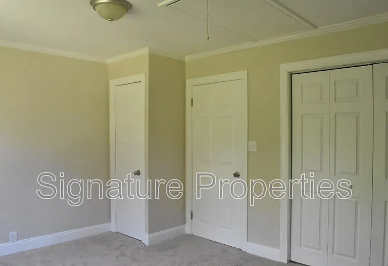 8304 Michael Rd — Photo 18