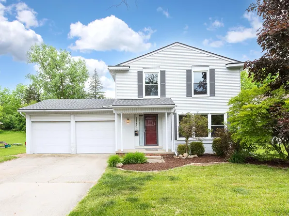2240 Steeplechase Dr, Ann Arbor, MI 48103