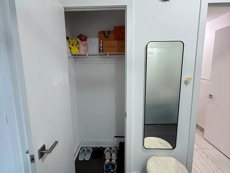 268 Buchanan Dr #212W — Photo 6