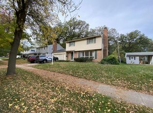 2033 13th Ave NW, Rochester, MN 55901