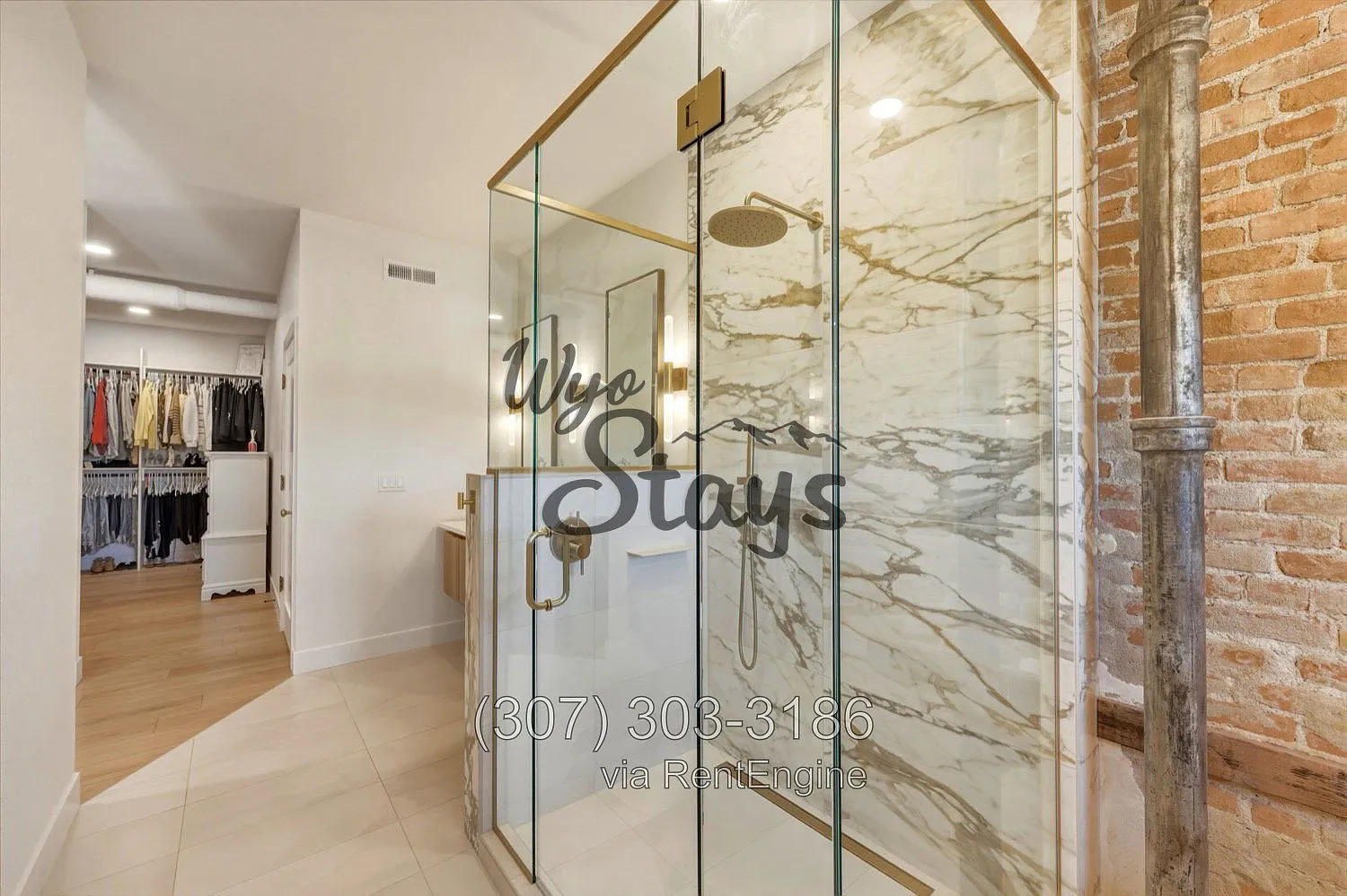 2 bed, 3.0 bath, 2400 sqft, $4,800 — Photo 4