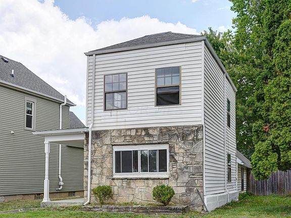 3rd image of 340 Loeffler Ave