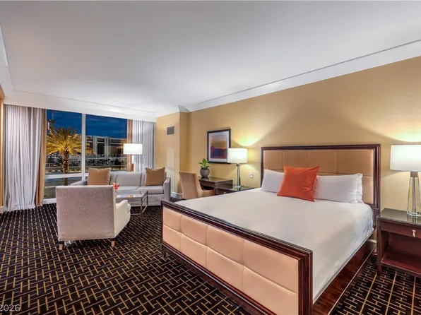 2000 N Fashion Show Dr Unit 1601, Paradise Town, NV 89109