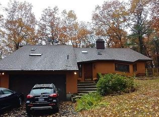 8 Notchbrook Rd, Shrewsbury, MA 01545