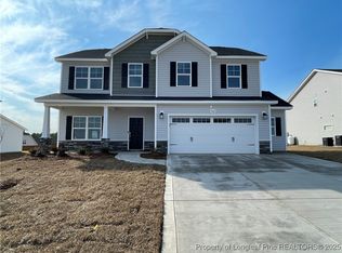 5445 Seedling Rd, Fayetteville, NC 28311