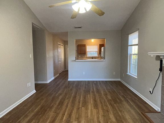 2nd image of 2037 Brandymill Ln