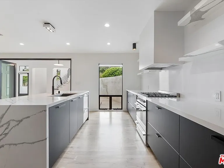3490 Saint Susan Pl — Photo 3