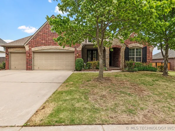 2120 Turtle Crk, Bartlesville, OK 74006