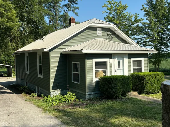 11630 S Us Highway 231, Ladoga, IN 47954