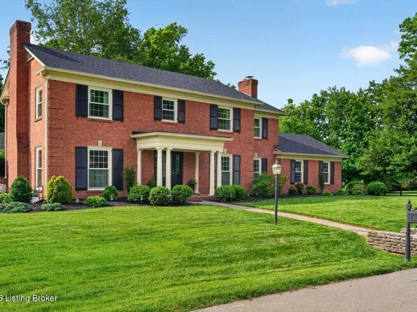 5900 Cabin Way, Glenview Hills, KY 40222