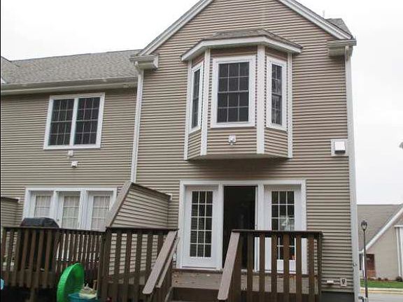 2nd image of 277 Reservoir Ave APT 301