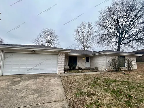 102 Beta Cir Photo 1